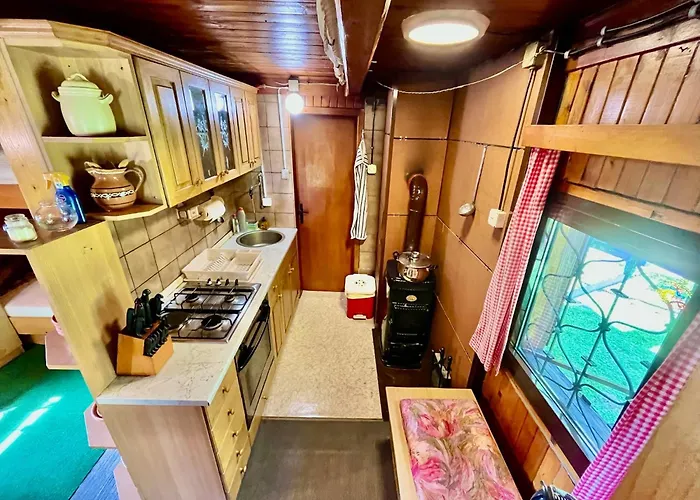 Kanja Velika Planina Stahovica