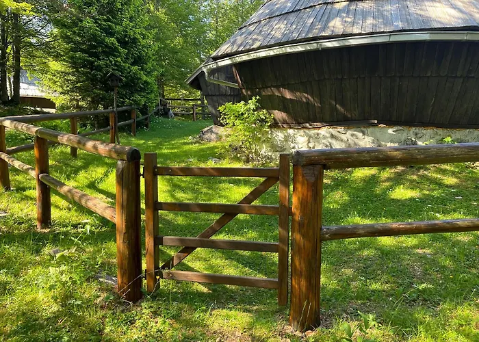 Kanja Velika Planina Деревянный коттедж Стаховица